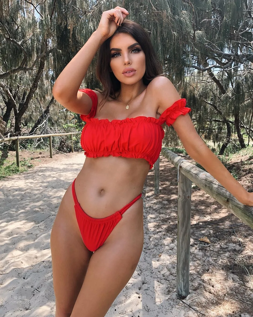 Nicole Thorne- 澳大利亚性感模特儿_16