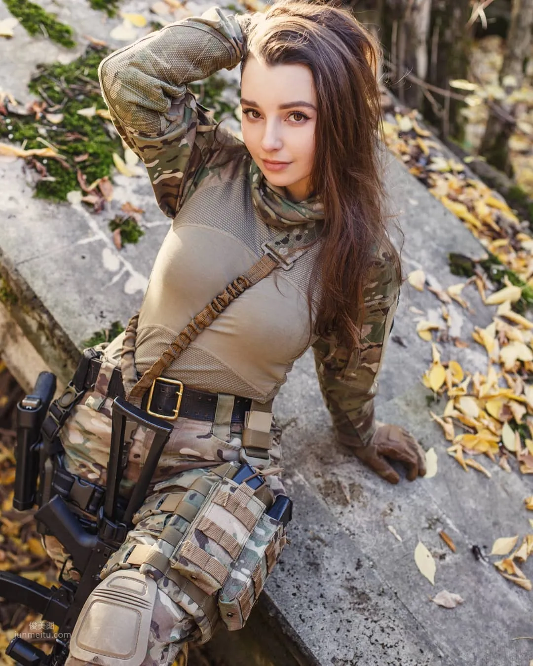 Elena Deligioz- 最清纯的俄罗斯女兵_10