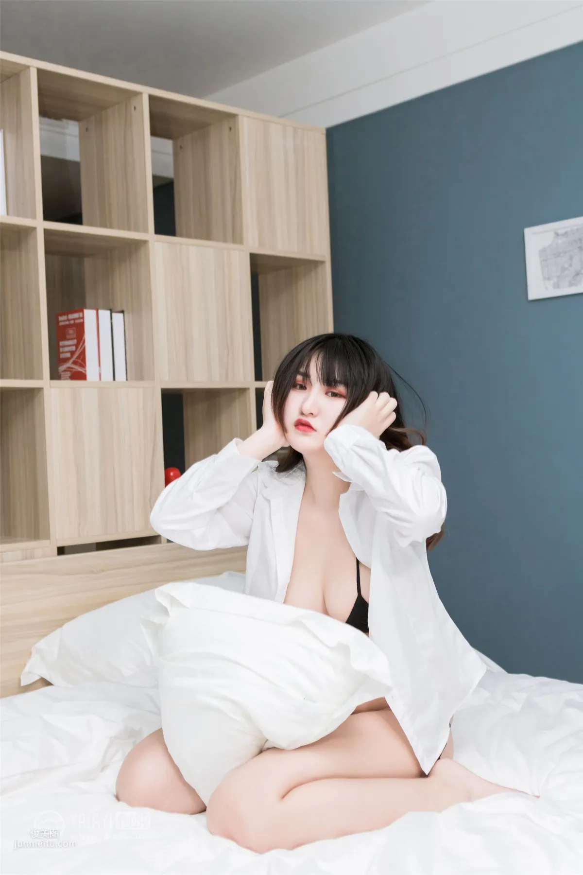 [YALAYI雅拉伊]2019.03.22 Vol.221 极品秘书 娇子_21