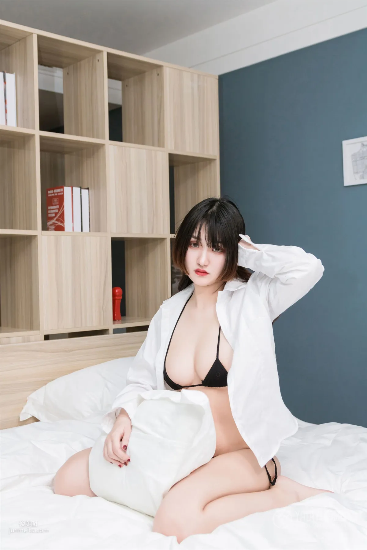 [YALAYI雅拉伊]2019.03.22 Vol.221 极品秘书 娇子_20