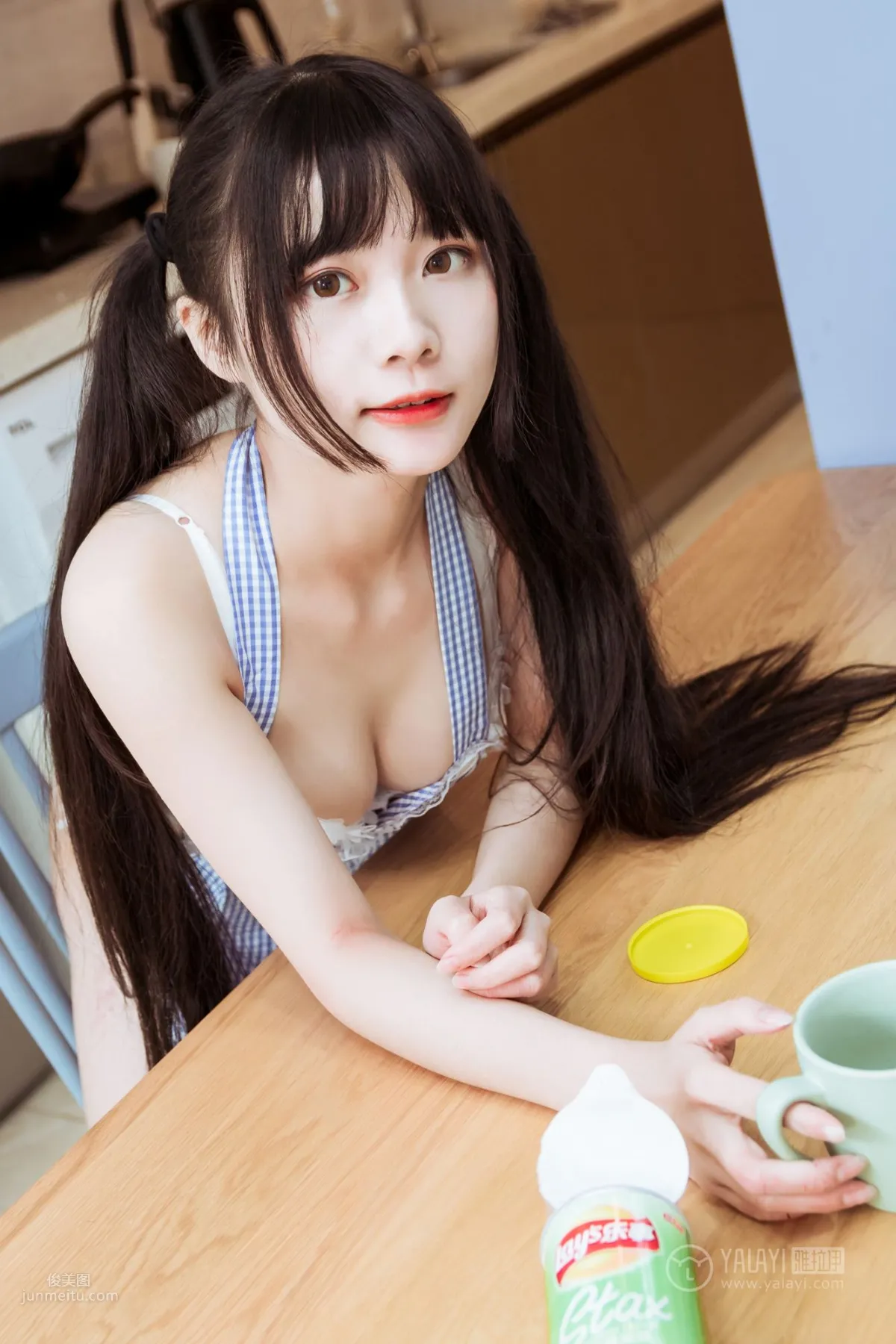 [YALAYI雅拉伊] 2019.03.06 No.204 美味厨娘 小琉_35