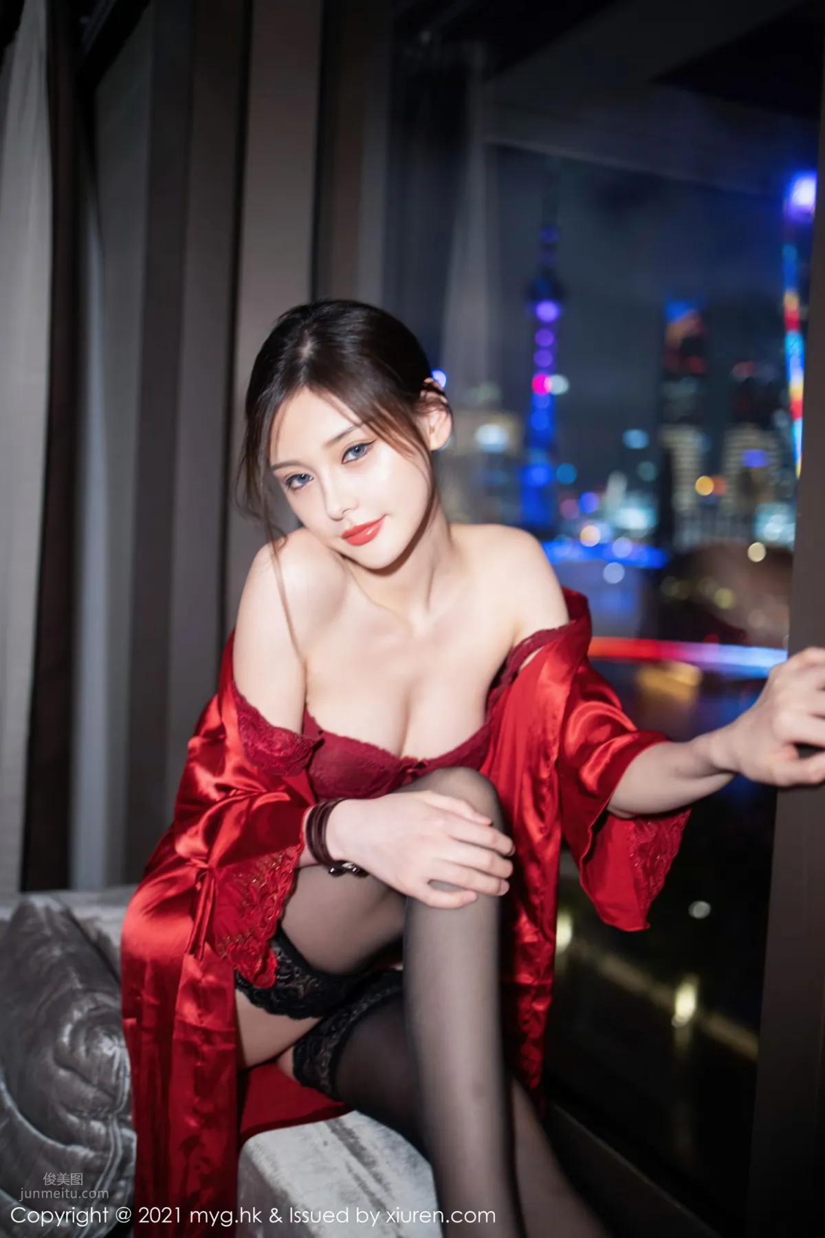 宅男女神小夕juju 经典猩红的蕾丝_38