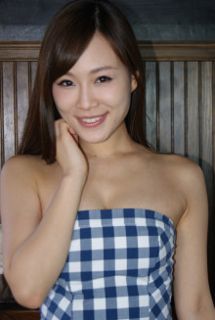 青山智美